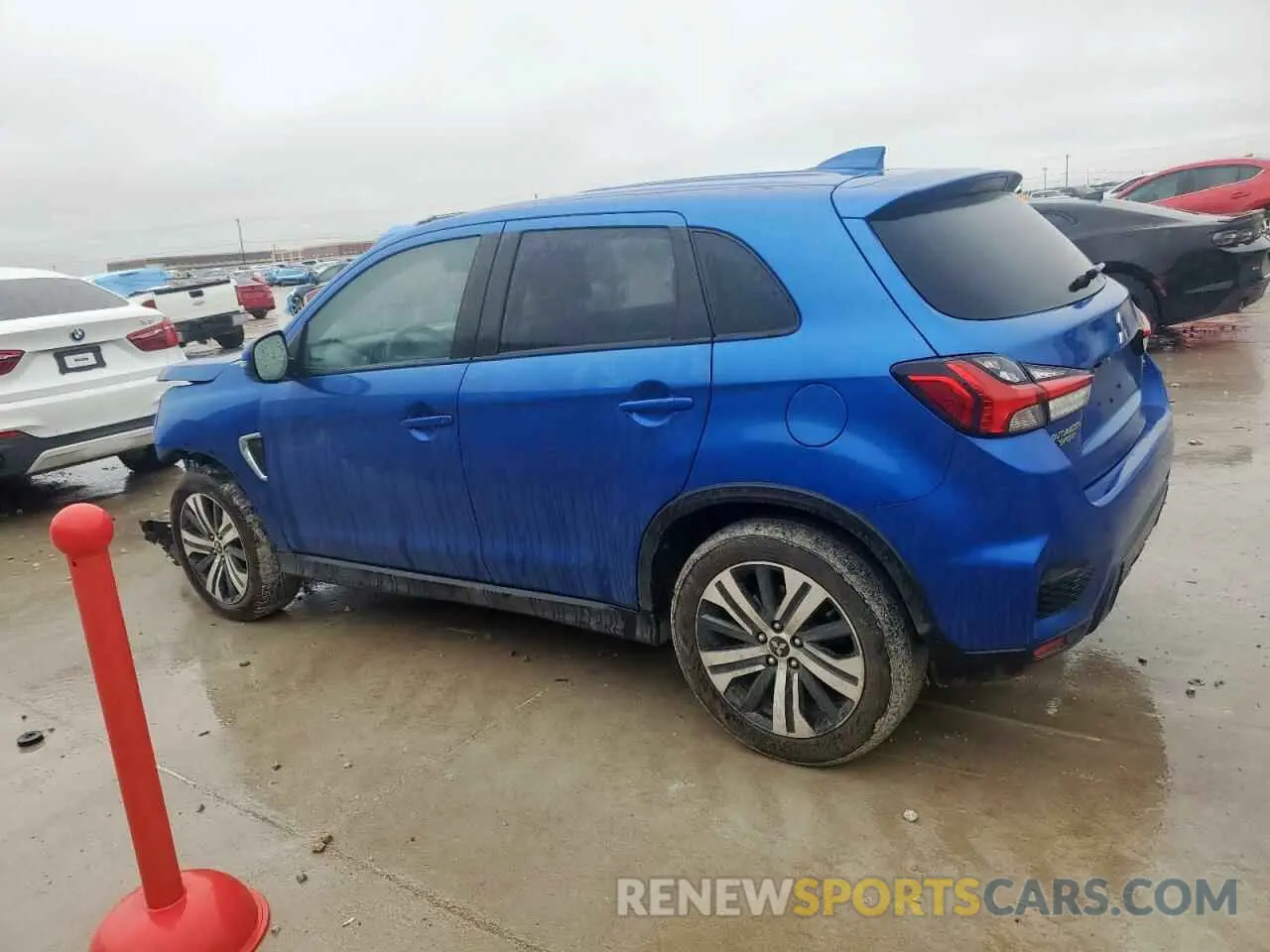 2 Photograph of a damaged car JA4AR3AU9LU023944 MITSUBISHI OUTLANDER 2020