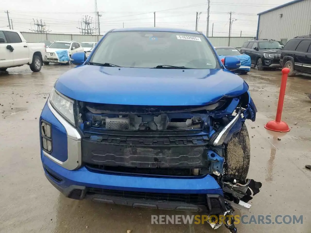 5 Photograph of a damaged car JA4AR3AU9LU023944 MITSUBISHI OUTLANDER 2020
