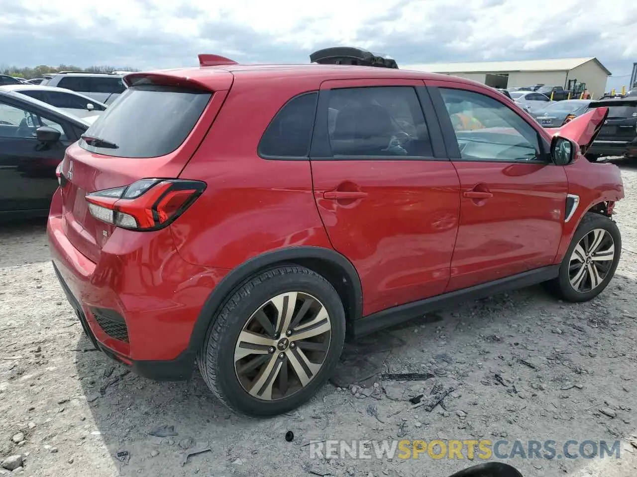 3 Photograph of a damaged car JA4AR3AU9LU027914 MITSUBISHI OUTLANDER 2020
