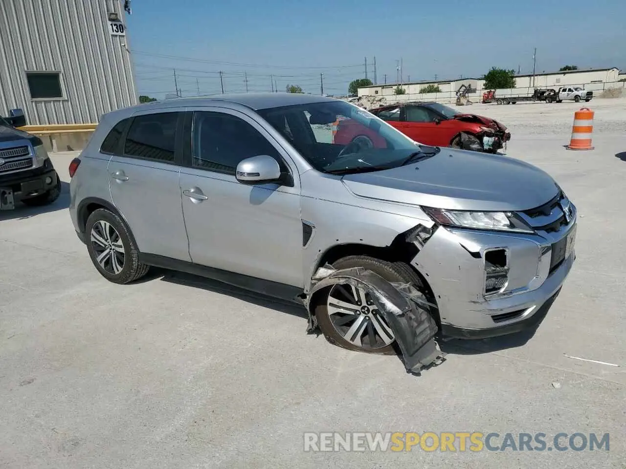 4 Photograph of a damaged car JA4AR3AU9LU031316 MITSUBISHI OUTLANDER 2020
