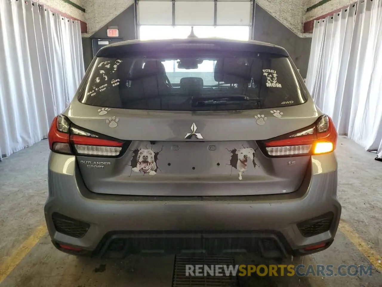 6 Photograph of a damaged car JA4AR3AUXLU016999 MITSUBISHI OUTLANDER 2020