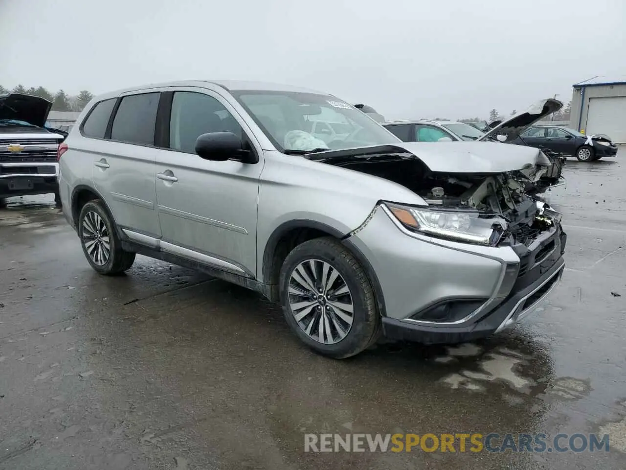 4 Photograph of a damaged car JA4AZ3A30LZ004936 MITSUBISHI OUTLANDER 2020