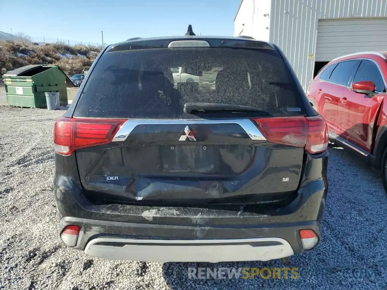 6 Photograph of a damaged car JA4AZ3A30LZ011806 MITSUBISHI OUTLANDER 2020