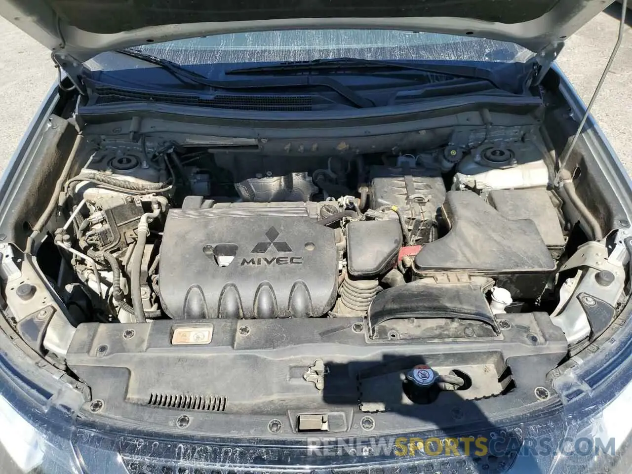 12 Photograph of a damaged car JA4AZ3A31LZ025746 MITSUBISHI OUTLANDER 2020