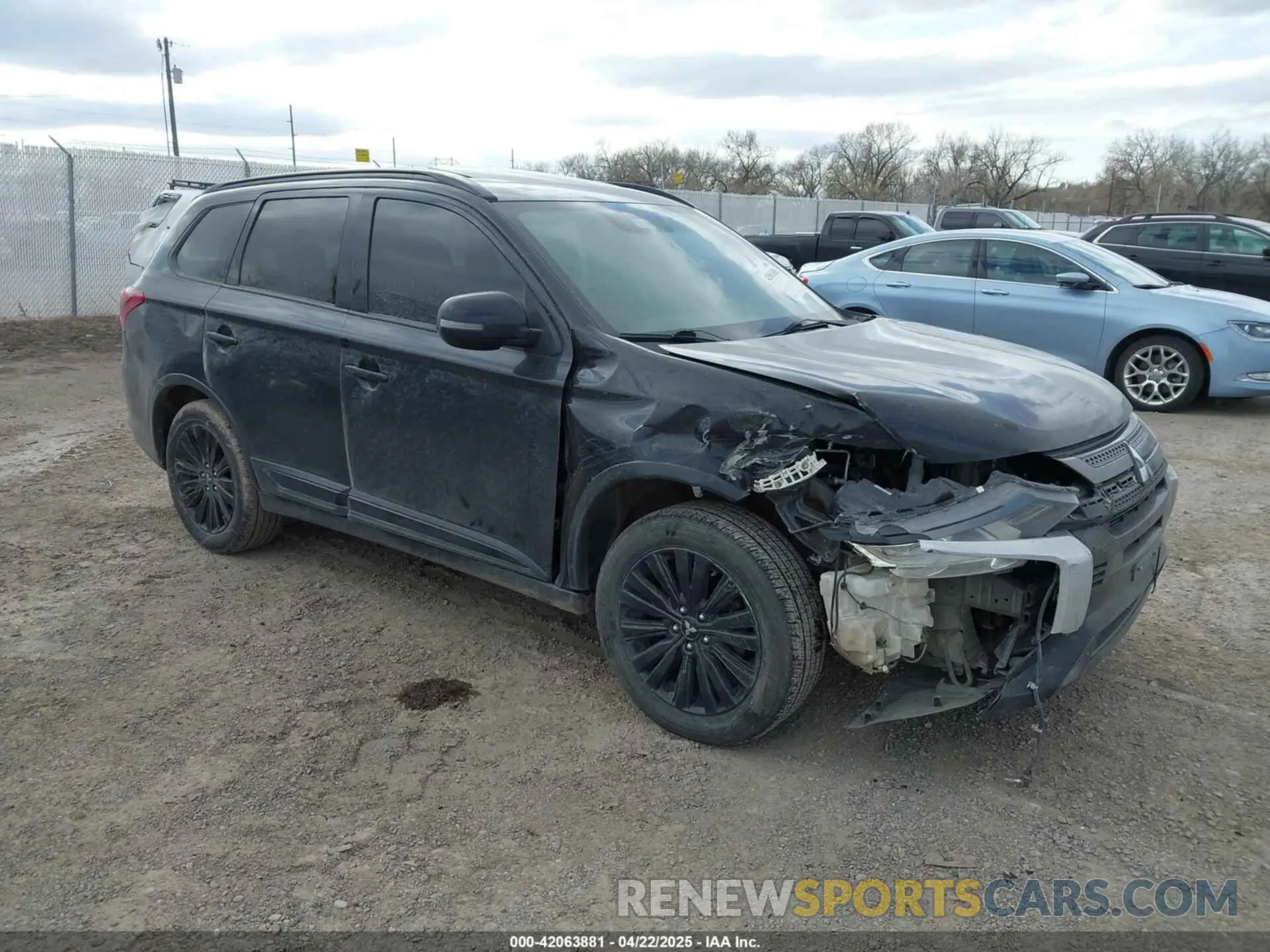 1 Photograph of a damaged car JA4AZ3A31LZ035712 MITSUBISHI OUTLANDER 2020