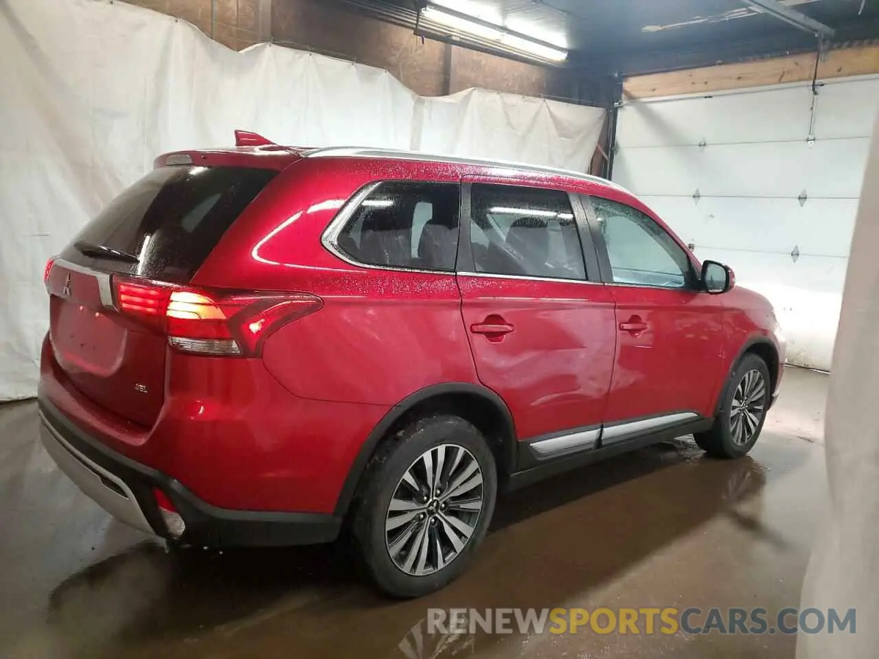 3 Photograph of a damaged car JA4AZ3A31LZ038089 MITSUBISHI OUTLANDER 2020
