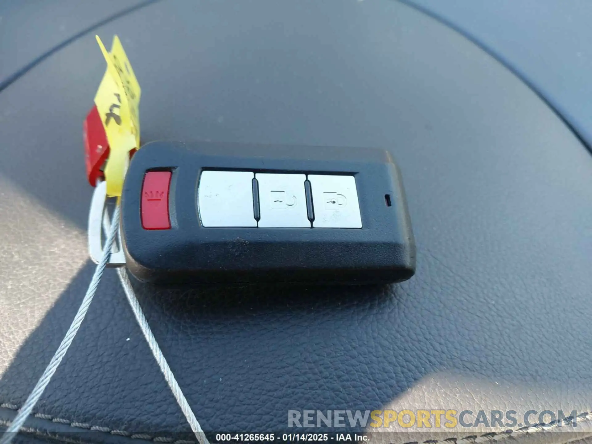 11 Photograph of a damaged car JA4AZ3A31LZ041204 MITSUBISHI OUTLANDER 2020