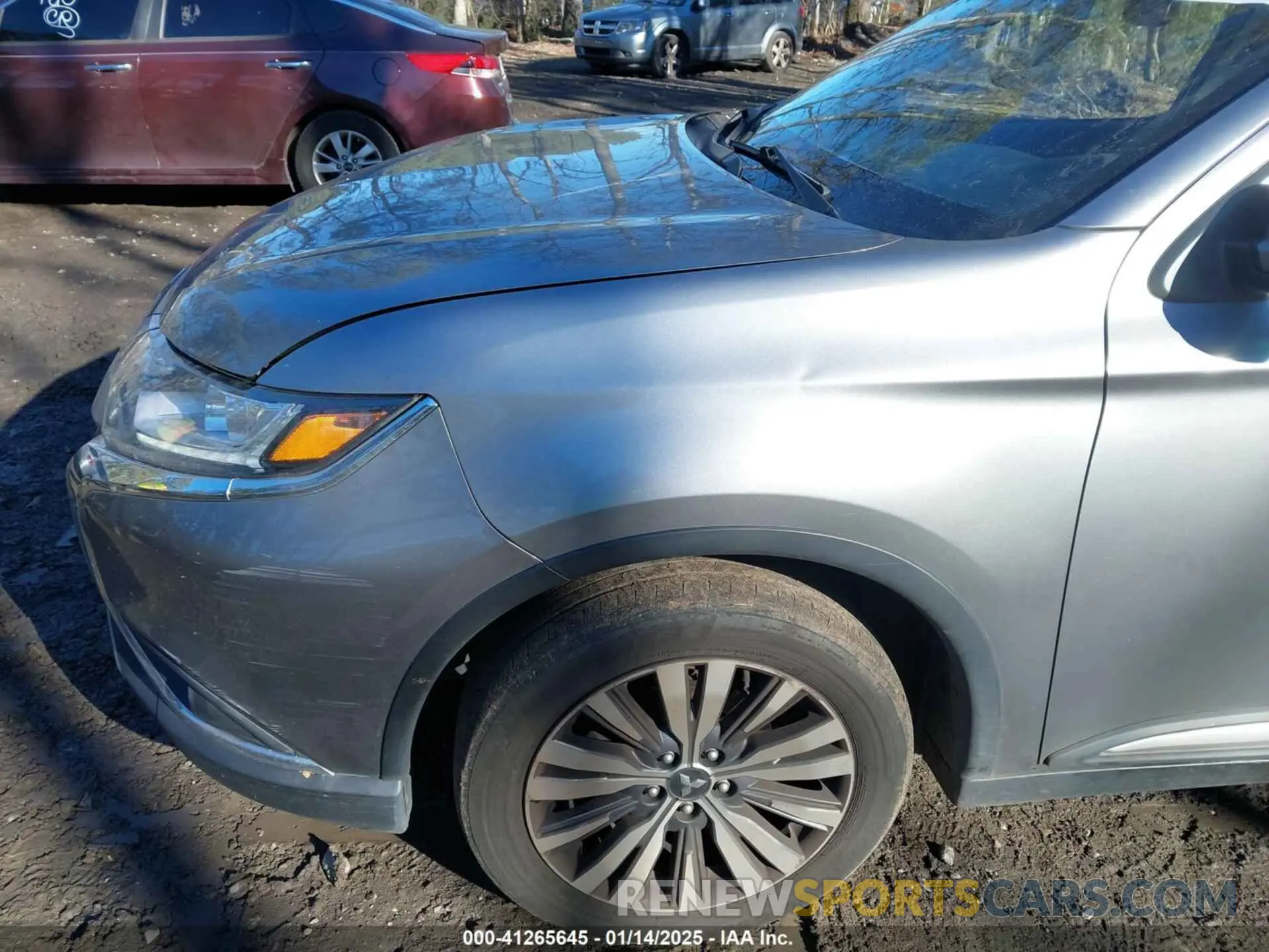 12 Photograph of a damaged car JA4AZ3A31LZ041204 MITSUBISHI OUTLANDER 2020