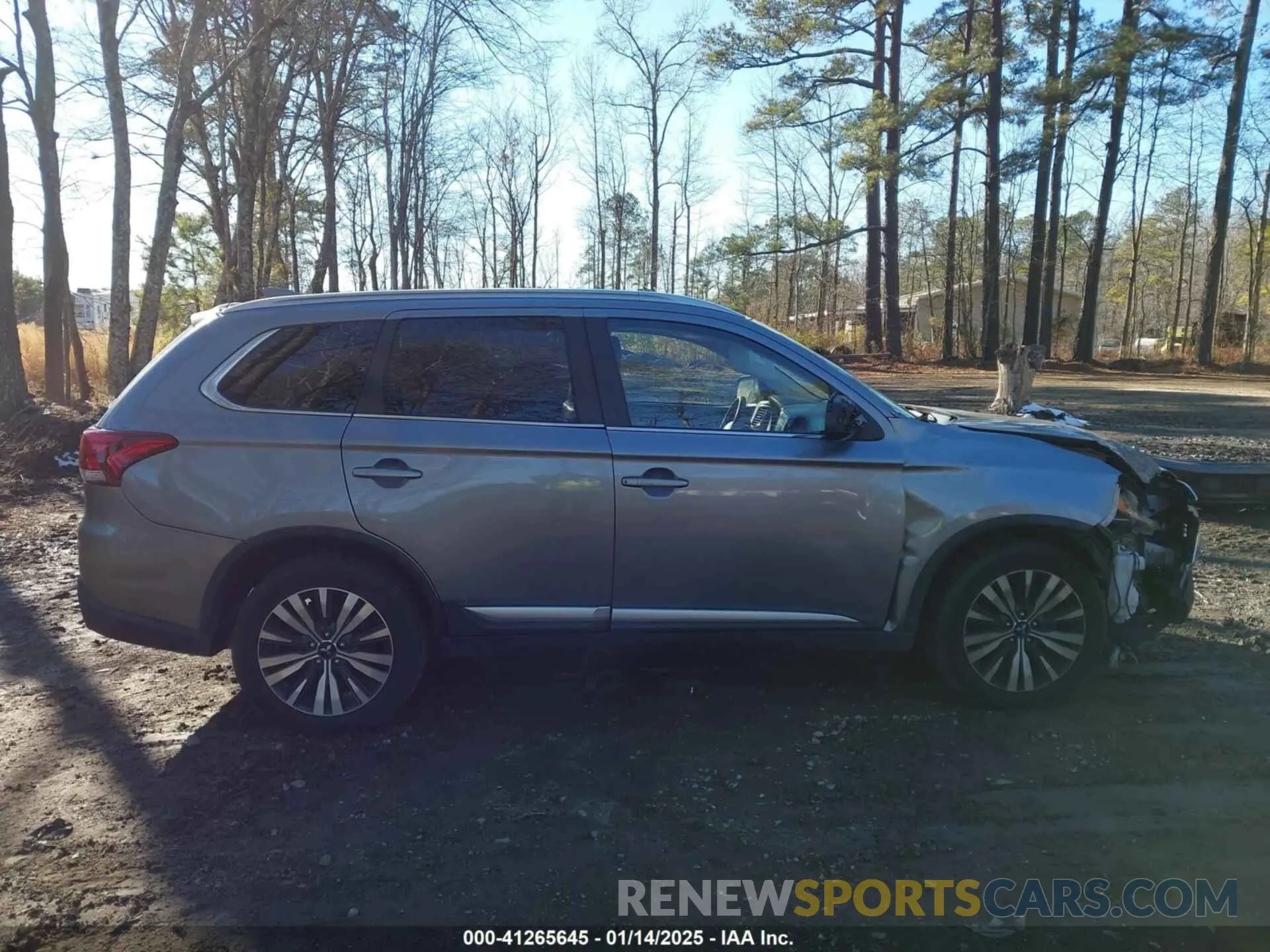14 Photograph of a damaged car JA4AZ3A31LZ041204 MITSUBISHI OUTLANDER 2020