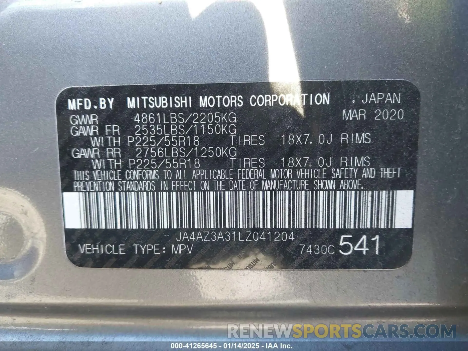 9 Photograph of a damaged car JA4AZ3A31LZ041204 MITSUBISHI OUTLANDER 2020