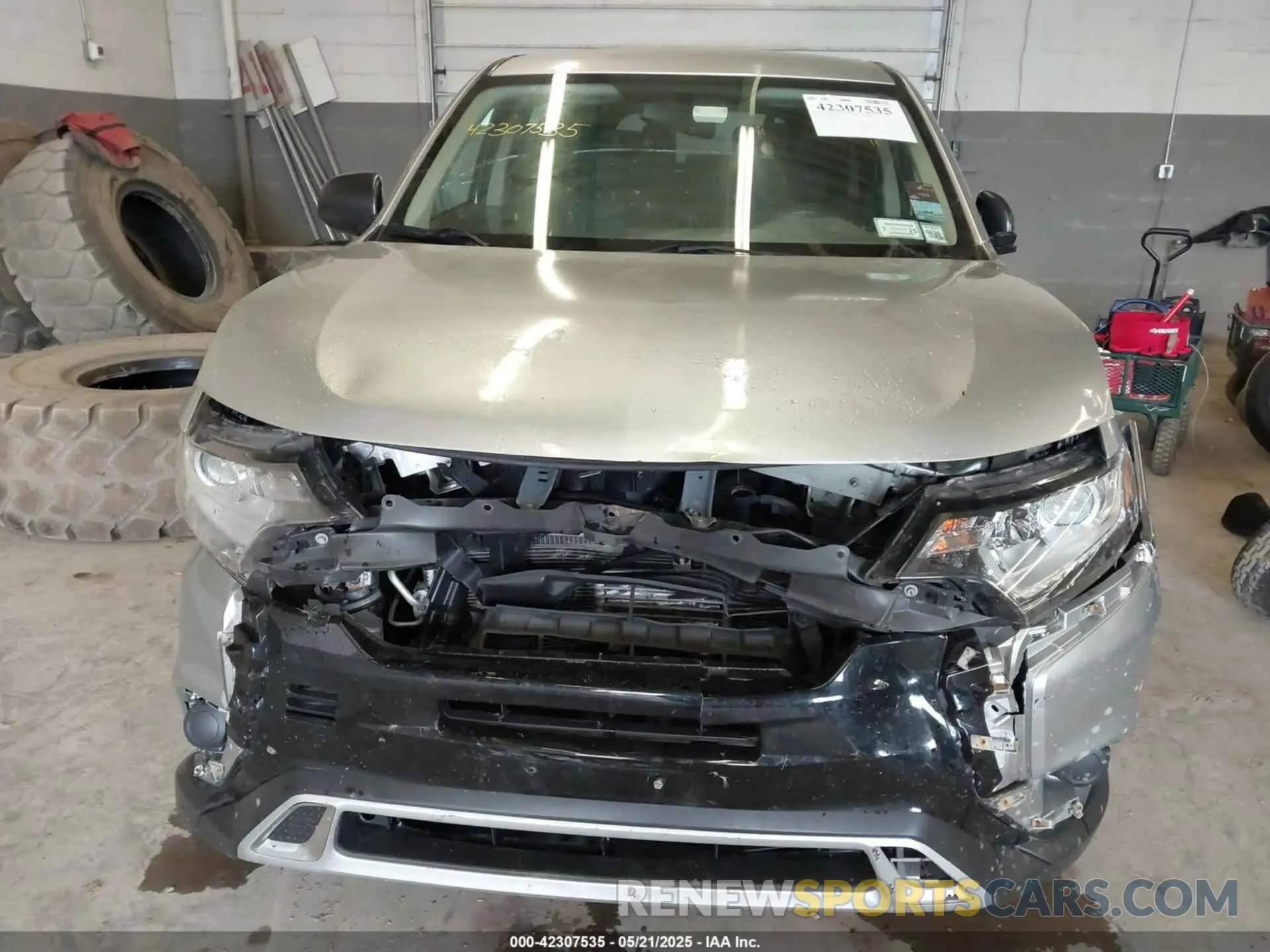 13 Photograph of a damaged car JA4AZ3A32LZ045956 MITSUBISHI OUTLANDER 2020