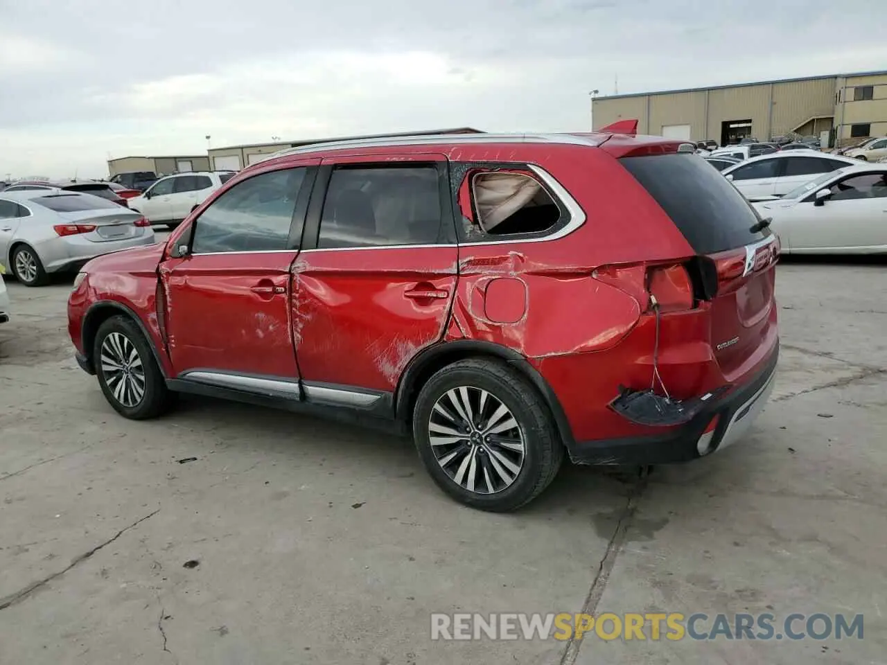 2 Photograph of a damaged car JA4AZ3A33LZ025571 MITSUBISHI OUTLANDER 2020