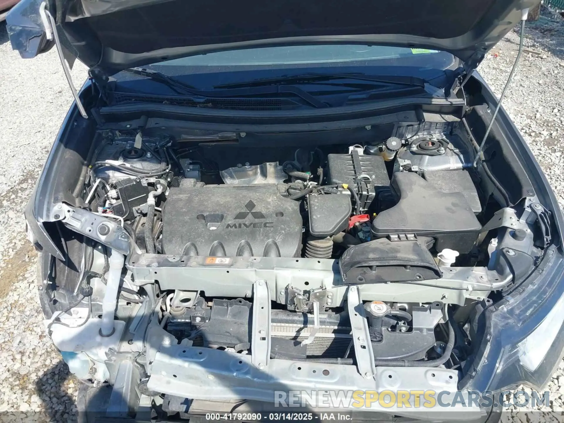 10 Photograph of a damaged car JA4AZ3A33LZ026557 MITSUBISHI OUTLANDER 2020