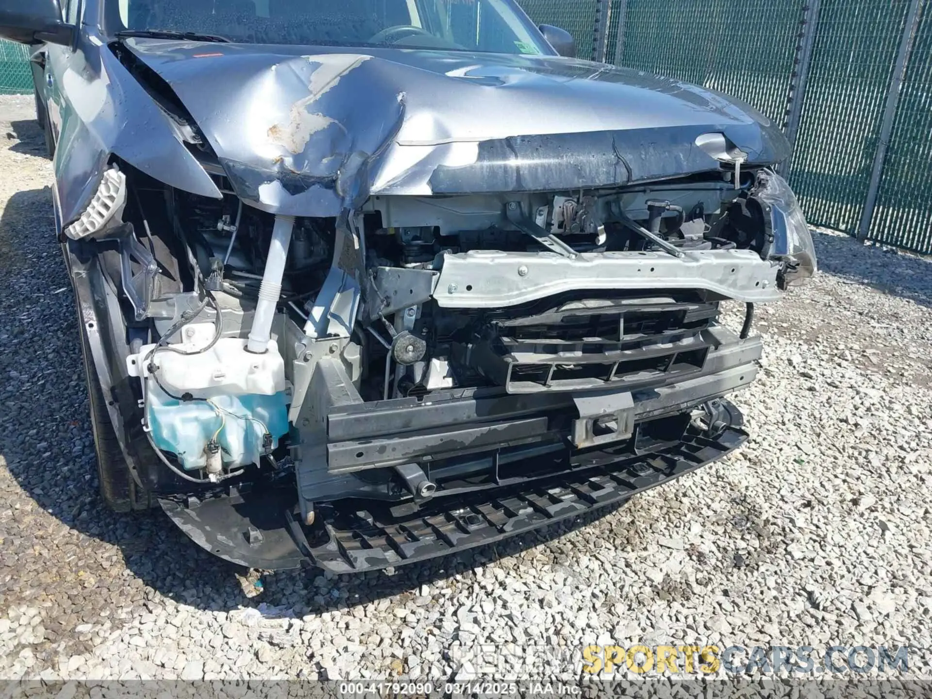6 Photograph of a damaged car JA4AZ3A33LZ026557 MITSUBISHI OUTLANDER 2020
