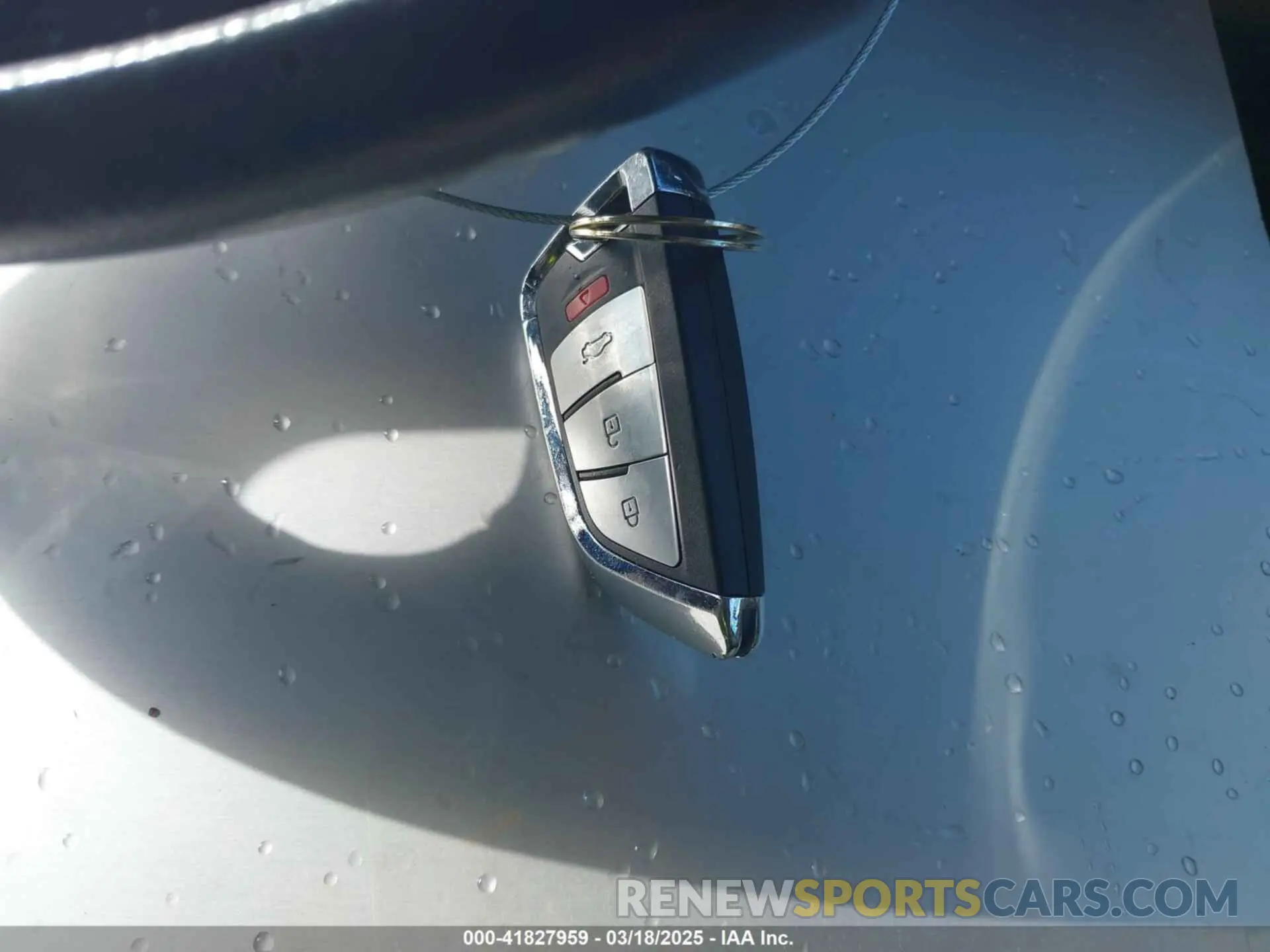 11 Photograph of a damaged car JA4AZ3A34LZ019598 MITSUBISHI OUTLANDER 2020