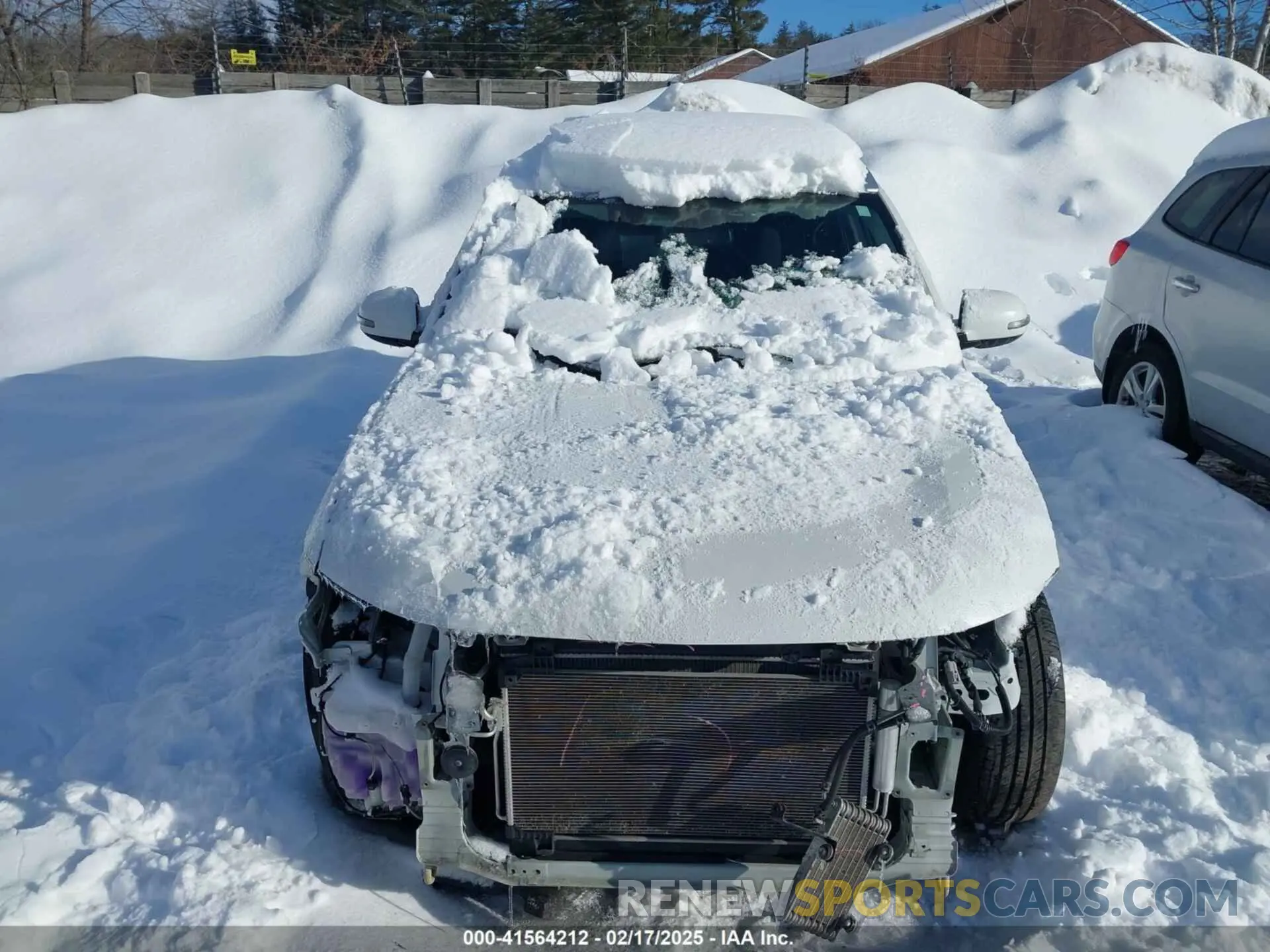 12 Photograph of a damaged car JA4AZ3A34LZ027233 MITSUBISHI OUTLANDER 2020