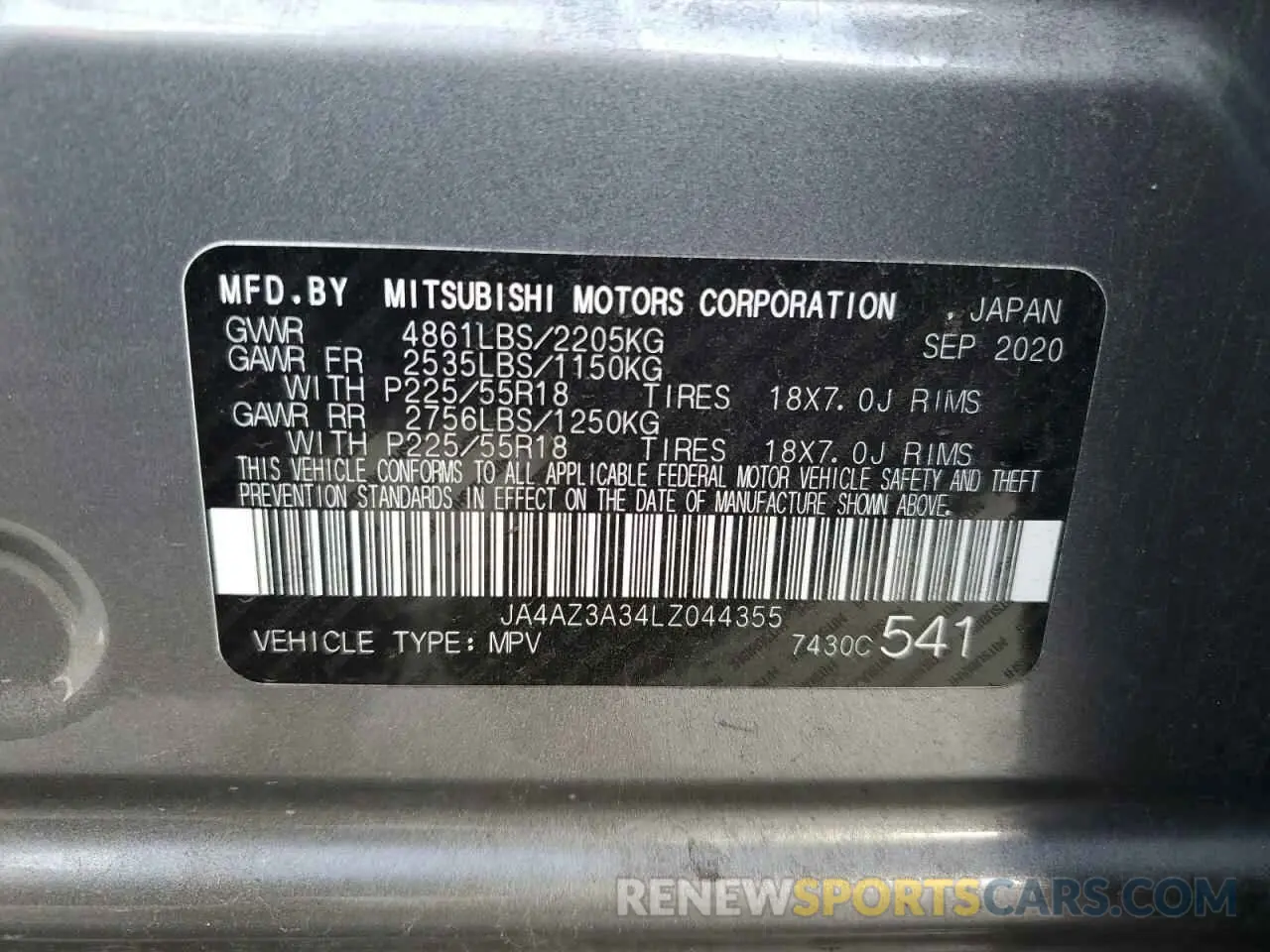 13 Photograph of a damaged car JA4AZ3A34LZ044355 MITSUBISHI OUTLANDER 2020
