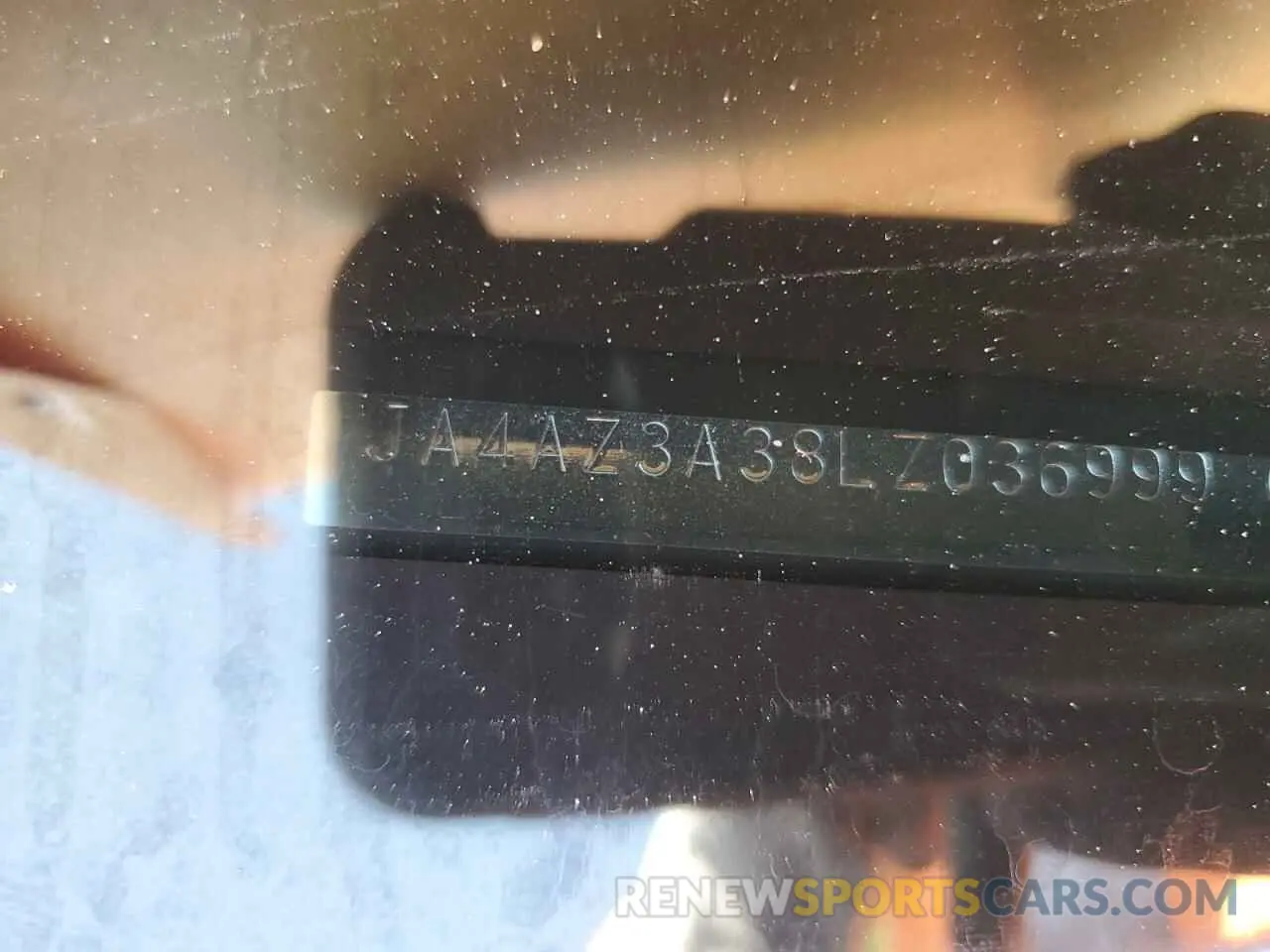 13 Photograph of a damaged car JA4AZ3A38LZ036999 MITSUBISHI OUTLANDER 2020
