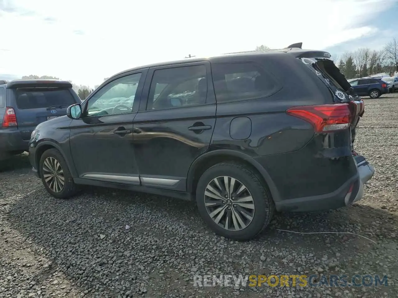 2 Photograph of a damaged car JA4AZ3A39LZ027776 MITSUBISHI OUTLANDER 2020