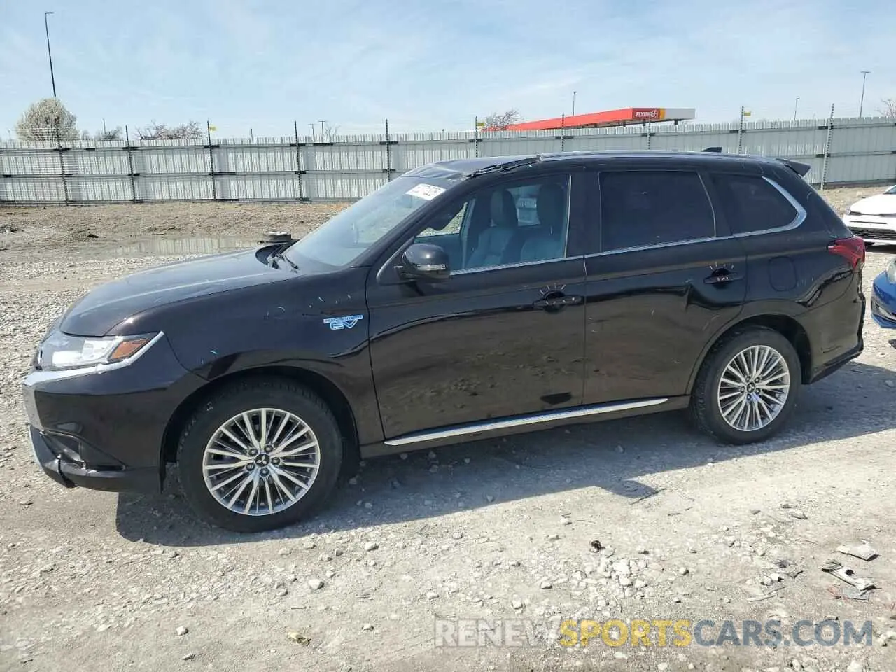 1 Photograph of a damaged car JA4J24A56LZ029500 MITSUBISHI OUTLANDER 2020