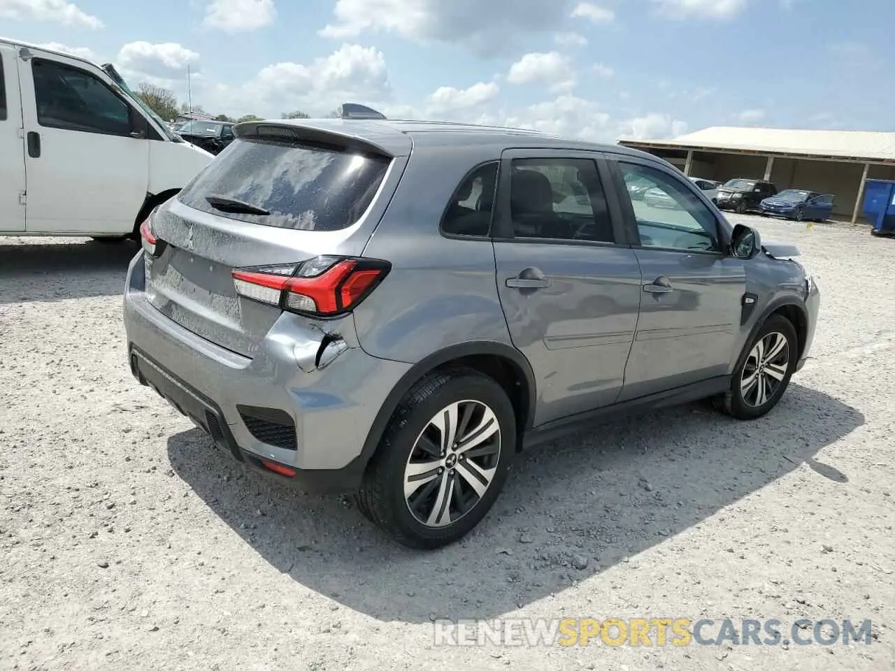 3 Photograph of a damaged car JA4APUAU4MU005834 MITSUBISHI OUTLANDER 2021
