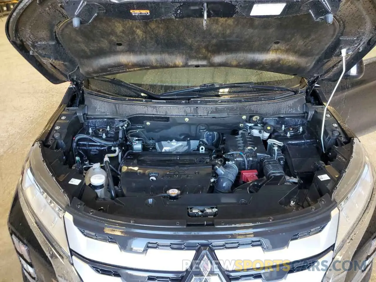 12 Photograph of a damaged car JA4APUAU4MU014582 MITSUBISHI OUTLANDER 2021