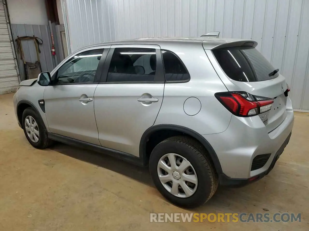 2 Photograph of a damaged car JA4APUAU4MU020639 MITSUBISHI OUTLANDER 2021
