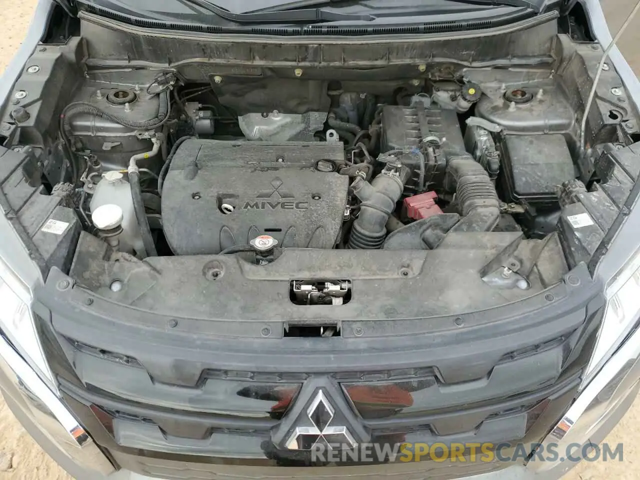 11 Photograph of a damaged car JA4APUAU4MU031379 MITSUBISHI OUTLANDER 2021