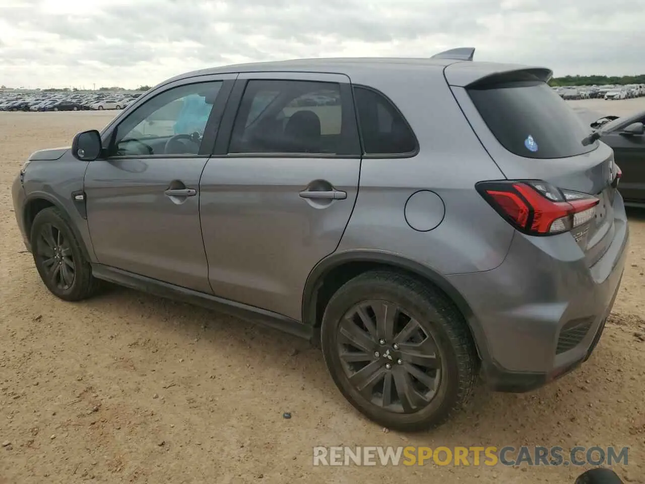 2 Photograph of a damaged car JA4APUAU4MU031379 MITSUBISHI OUTLANDER 2021