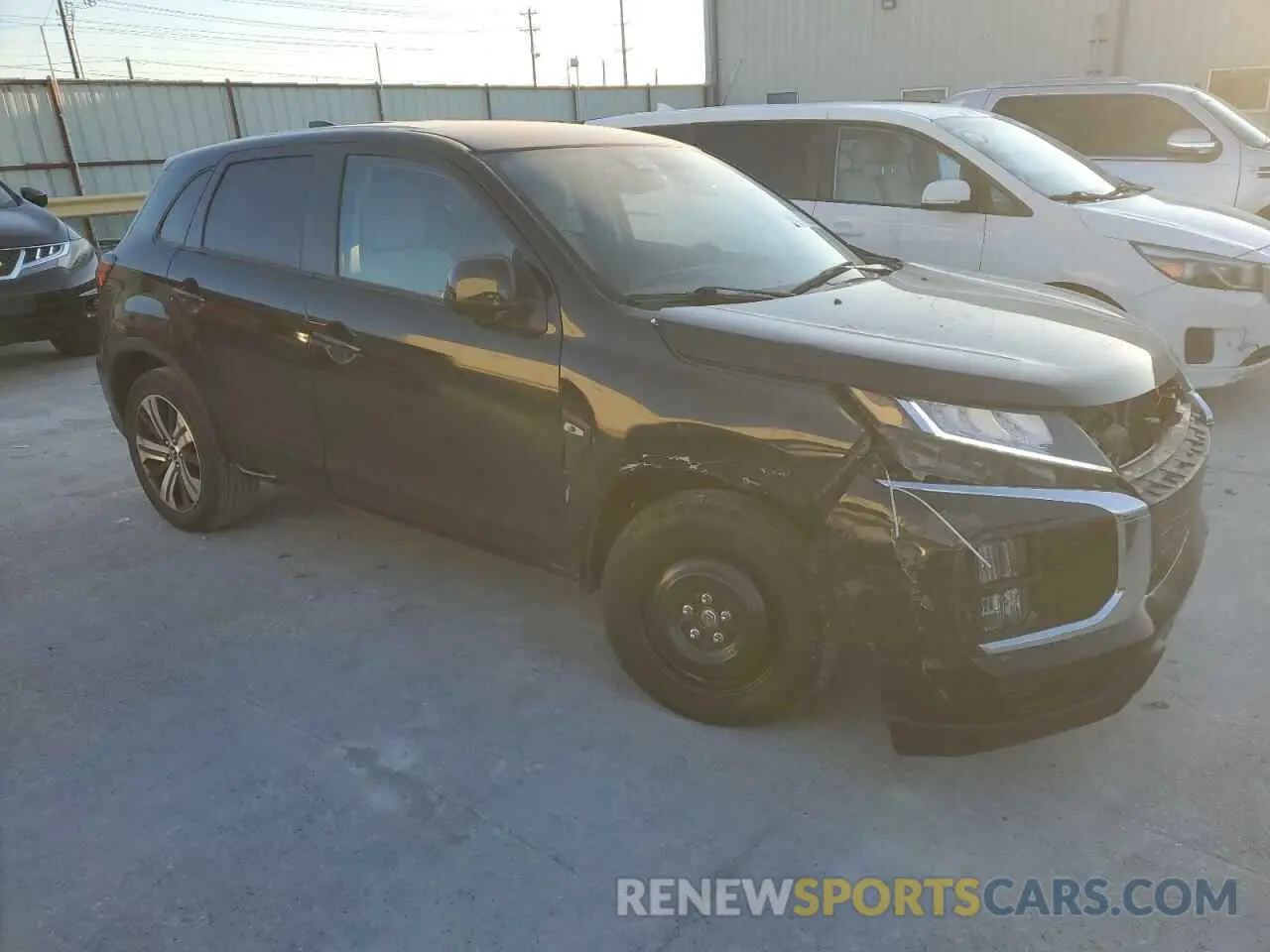4 Photograph of a damaged car JA4APUAU5MU005700 MITSUBISHI OUTLANDER 2021