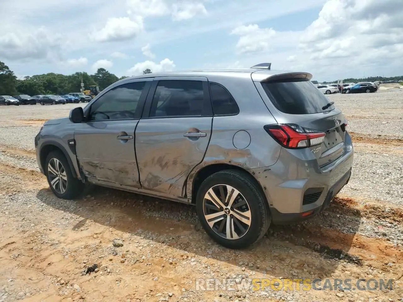 2 Photograph of a damaged car JA4APUAU5MU034632 MITSUBISHI OUTLANDER 2021