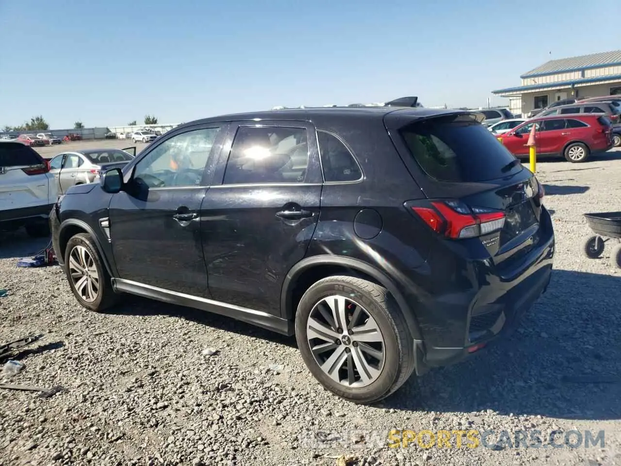 2 Photograph of a damaged car JA4APUAU6MU005379 MITSUBISHI OUTLANDER 2021