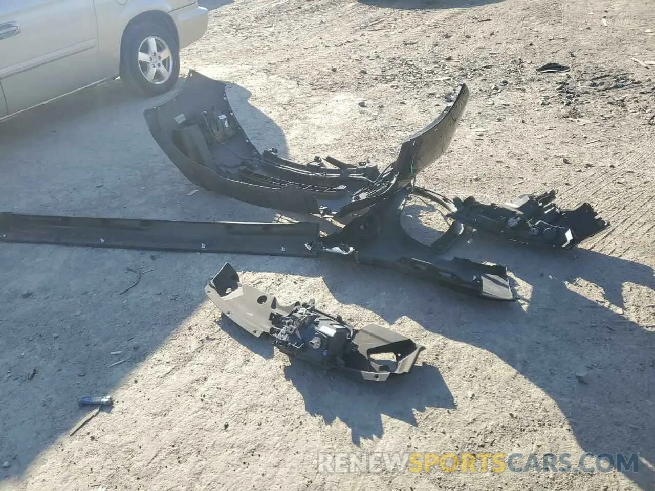 13 Photograph of a damaged car JA4APUAU6MU032887 MITSUBISHI OUTLANDER 2021