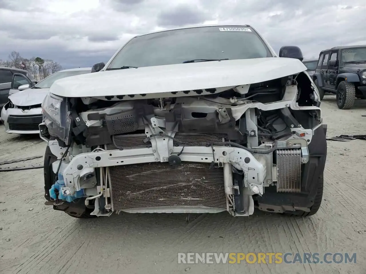 5 Photograph of a damaged car JA4APUAU7MU005455 MITSUBISHI OUTLANDER 2021