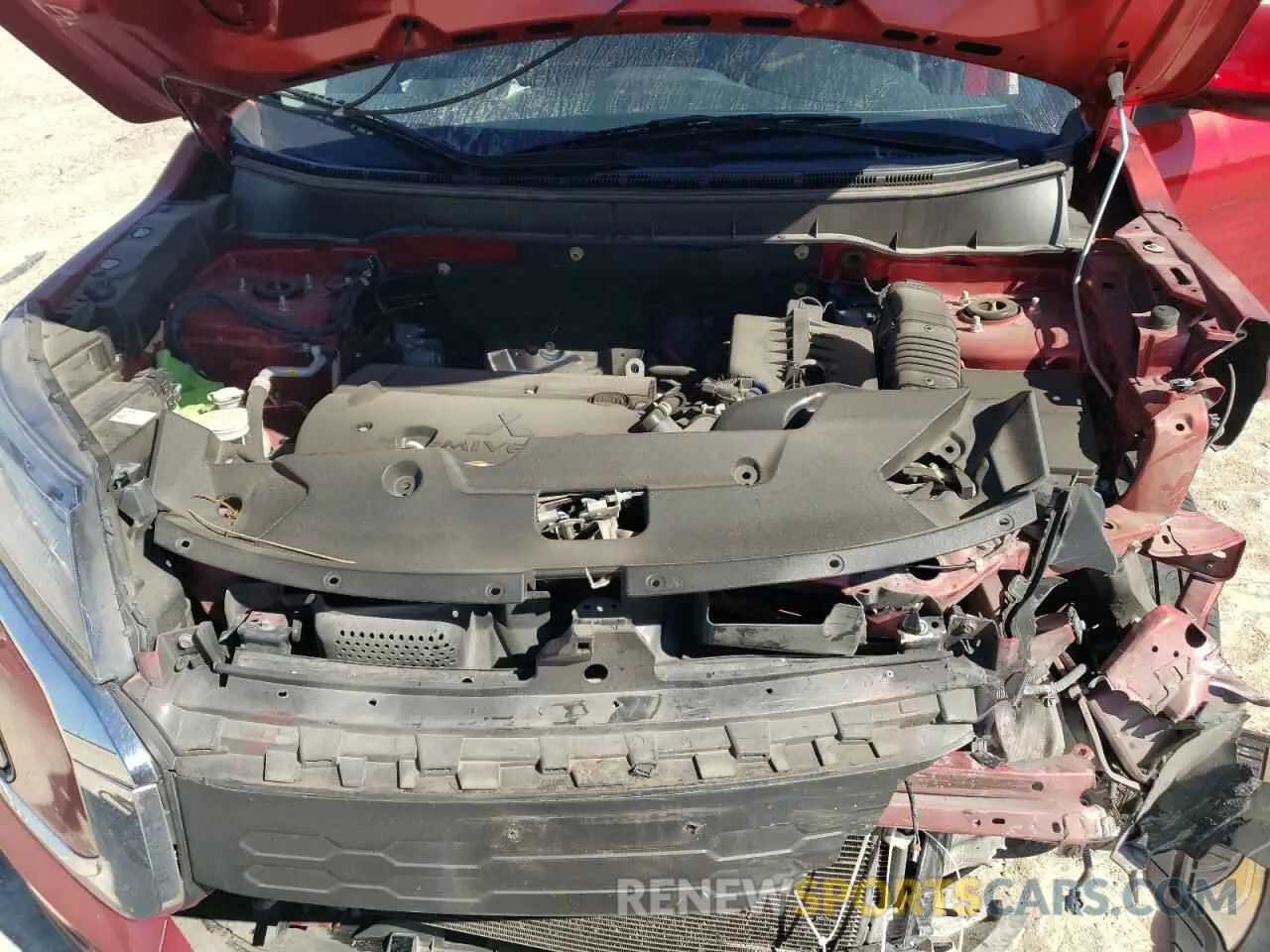 14 Photograph of a damaged car JA4APUAU7MU028332 MITSUBISHI OUTLANDER 2021