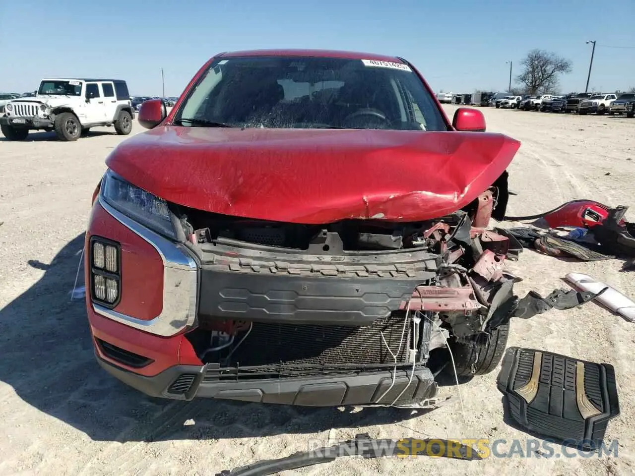 5 Photograph of a damaged car JA4APUAU7MU028332 MITSUBISHI OUTLANDER 2021