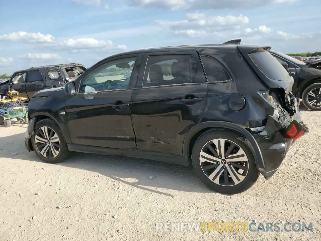 2 Photograph of a damaged car JA4APUAU9MU014481 MITSUBISHI OUTLANDER 2021