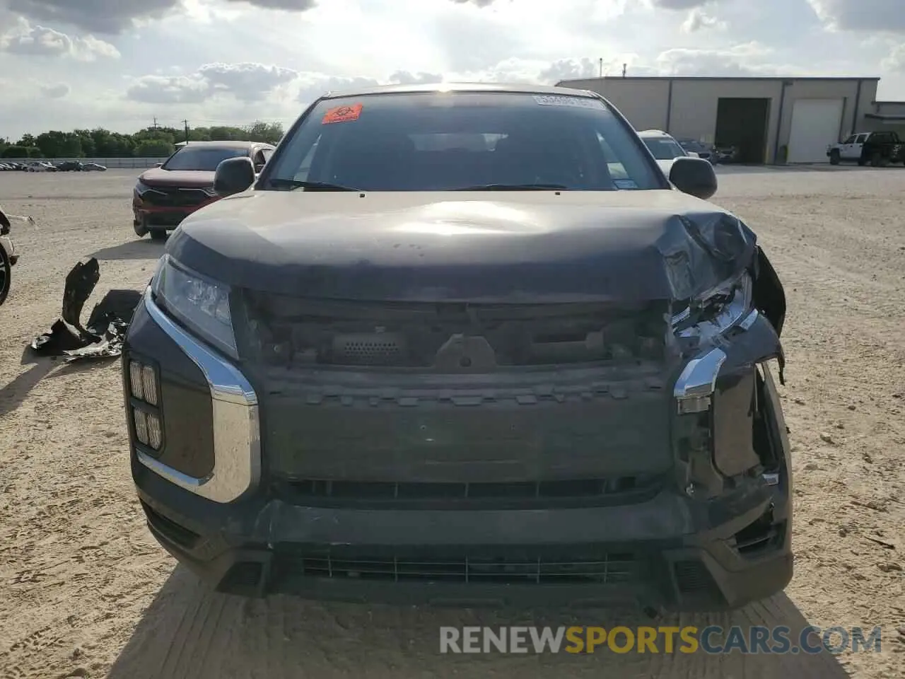 5 Photograph of a damaged car JA4APUAU9MU014481 MITSUBISHI OUTLANDER 2021