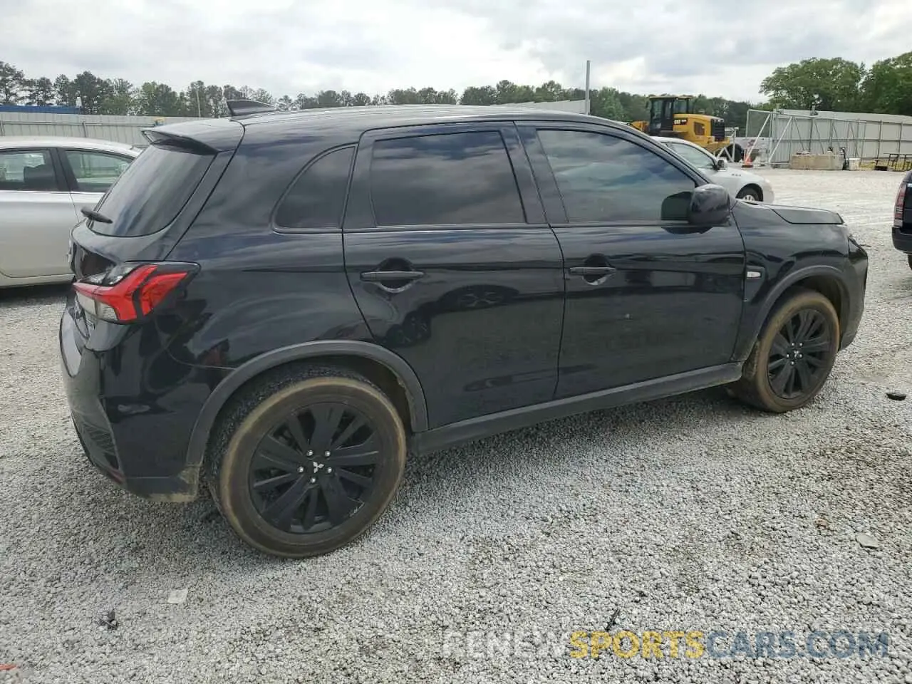 3 Photograph of a damaged car JA4APUAU9MU020538 MITSUBISHI OUTLANDER 2021