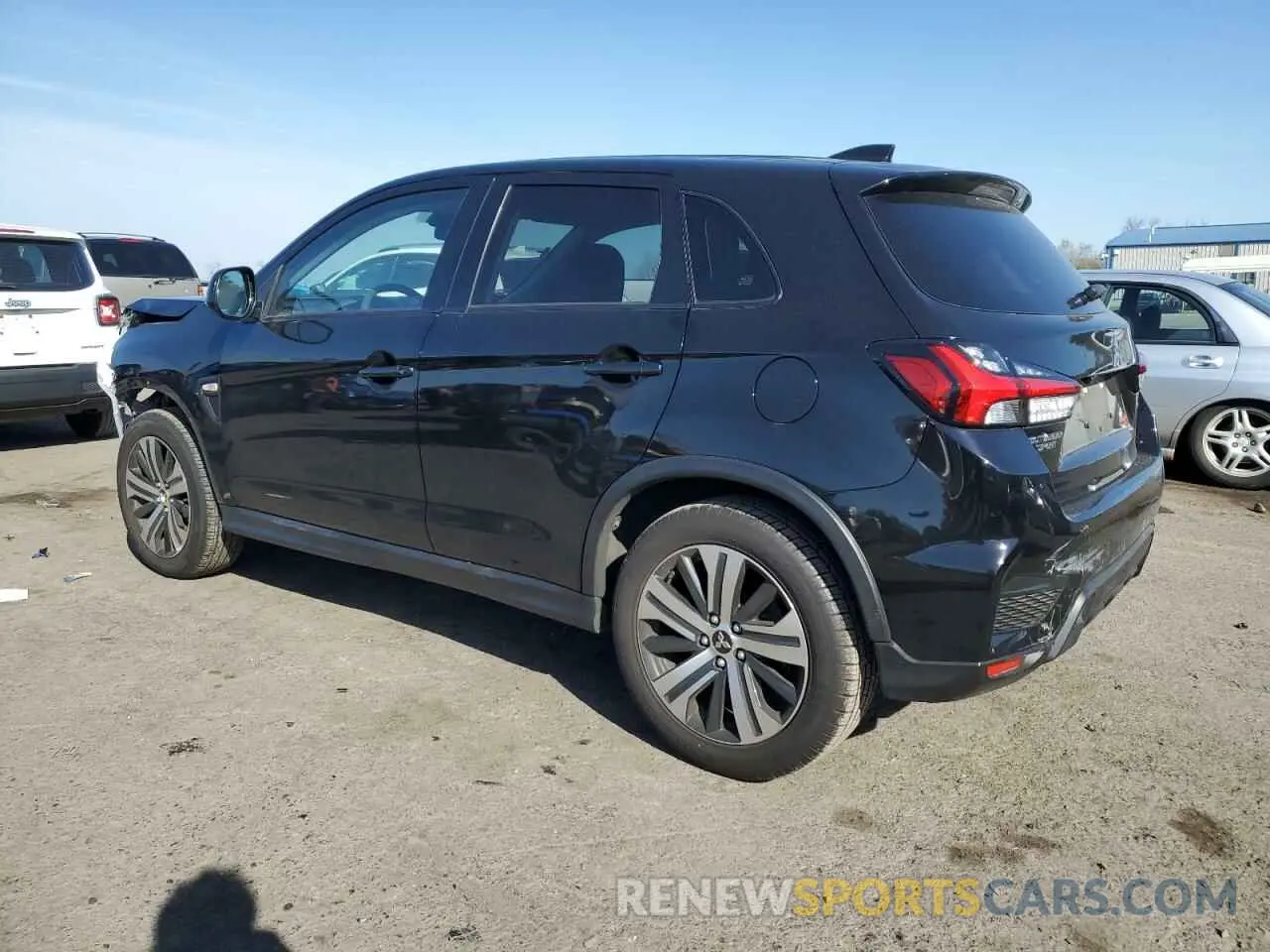 2 Photograph of a damaged car JA4APUAUXMU011203 MITSUBISHI OUTLANDER 2021