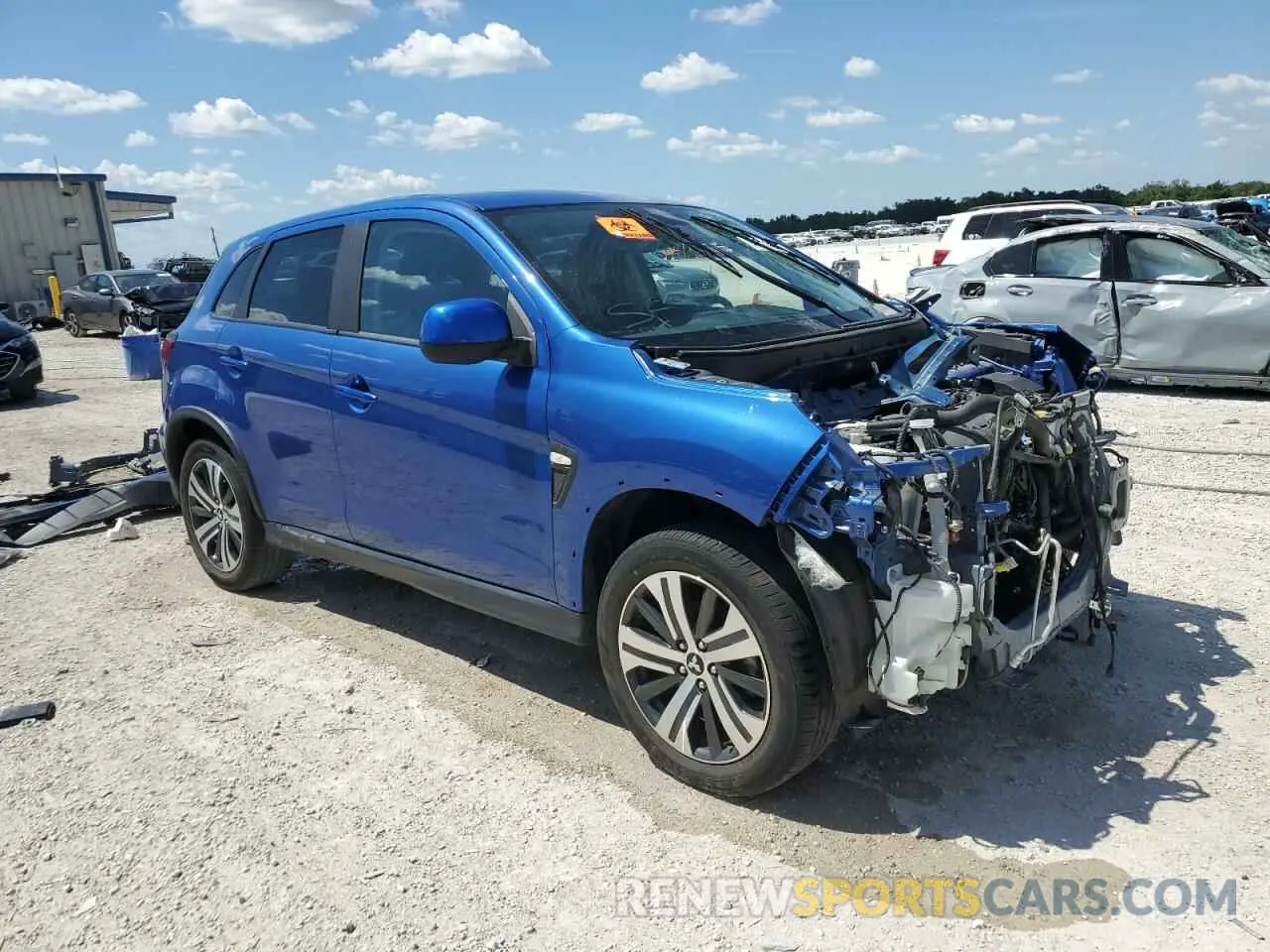 4 Photograph of a damaged car JA4APUAUXMU011864 MITSUBISHI OUTLANDER 2021