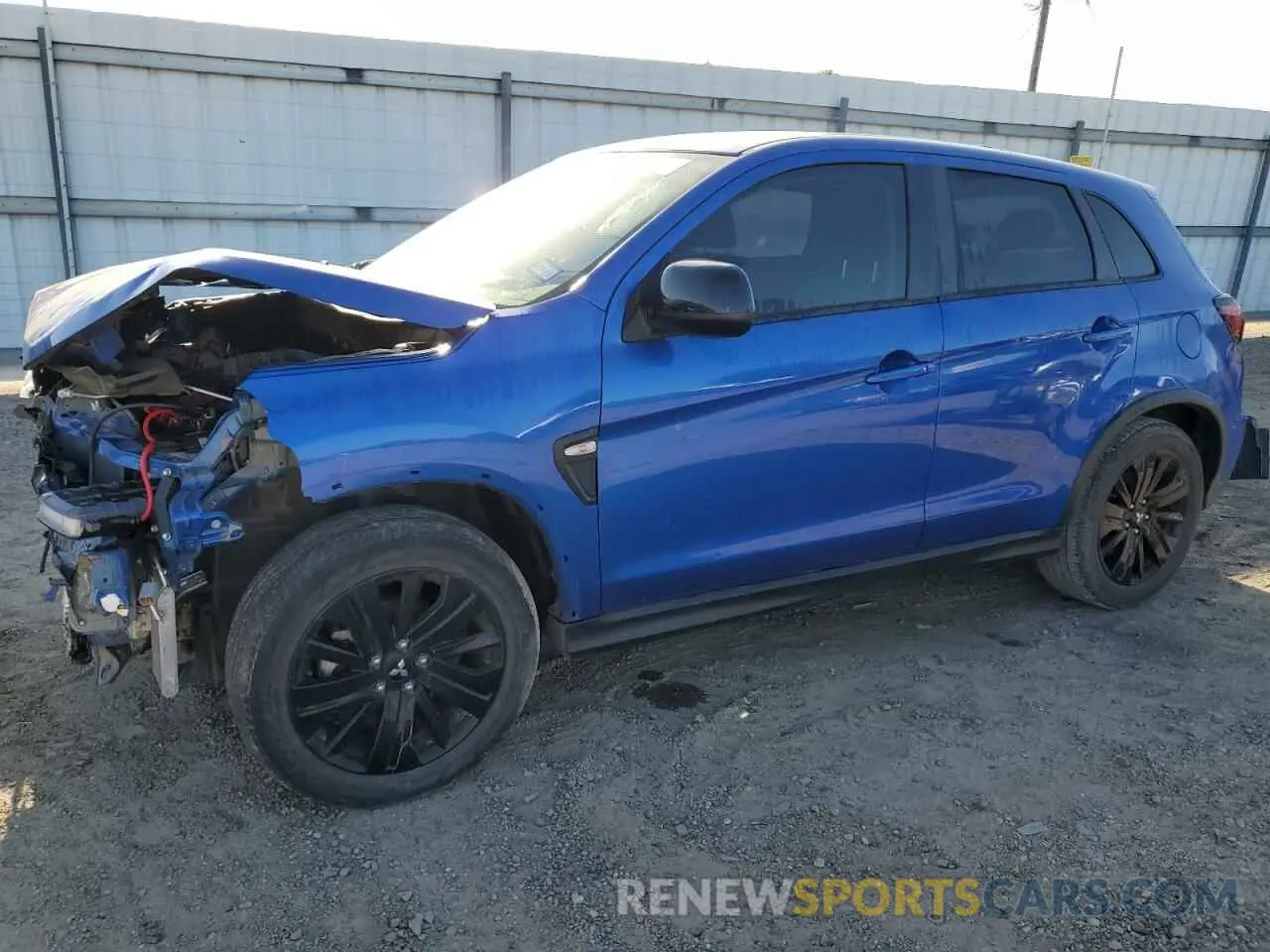 1 Photograph of a damaged car JA4APUAUXMU024811 MITSUBISHI OUTLANDER 2021