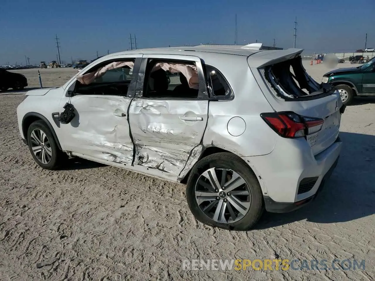 2 Photograph of a damaged car JA4APUAUXMU029409 MITSUBISHI OUTLANDER 2021