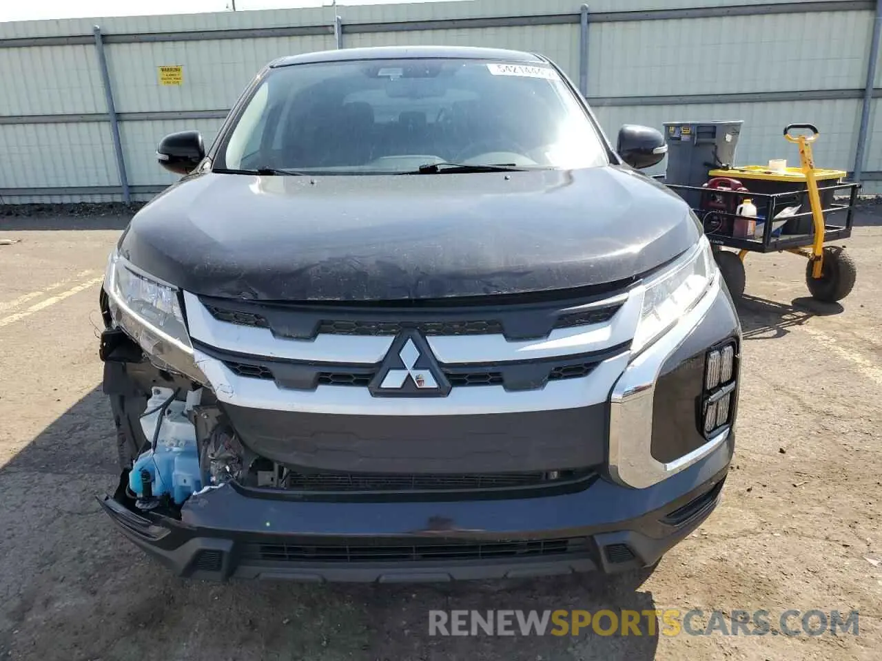 5 Photograph of a damaged car JA4APVAU1MU012505 MITSUBISHI OUTLANDER 2021