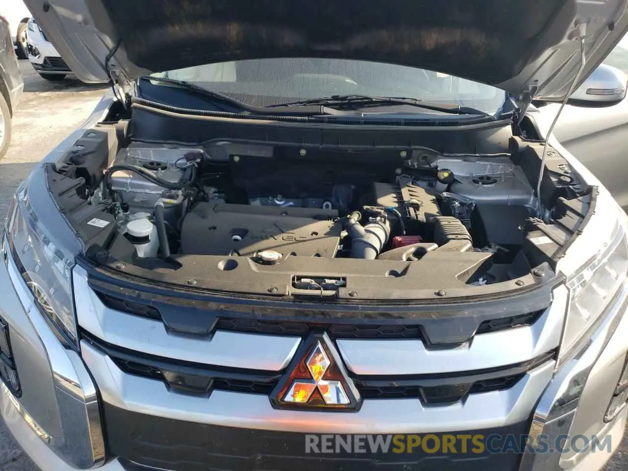 11 Photograph of a damaged car JA4APVAU2MU017809 MITSUBISHI OUTLANDER 2021