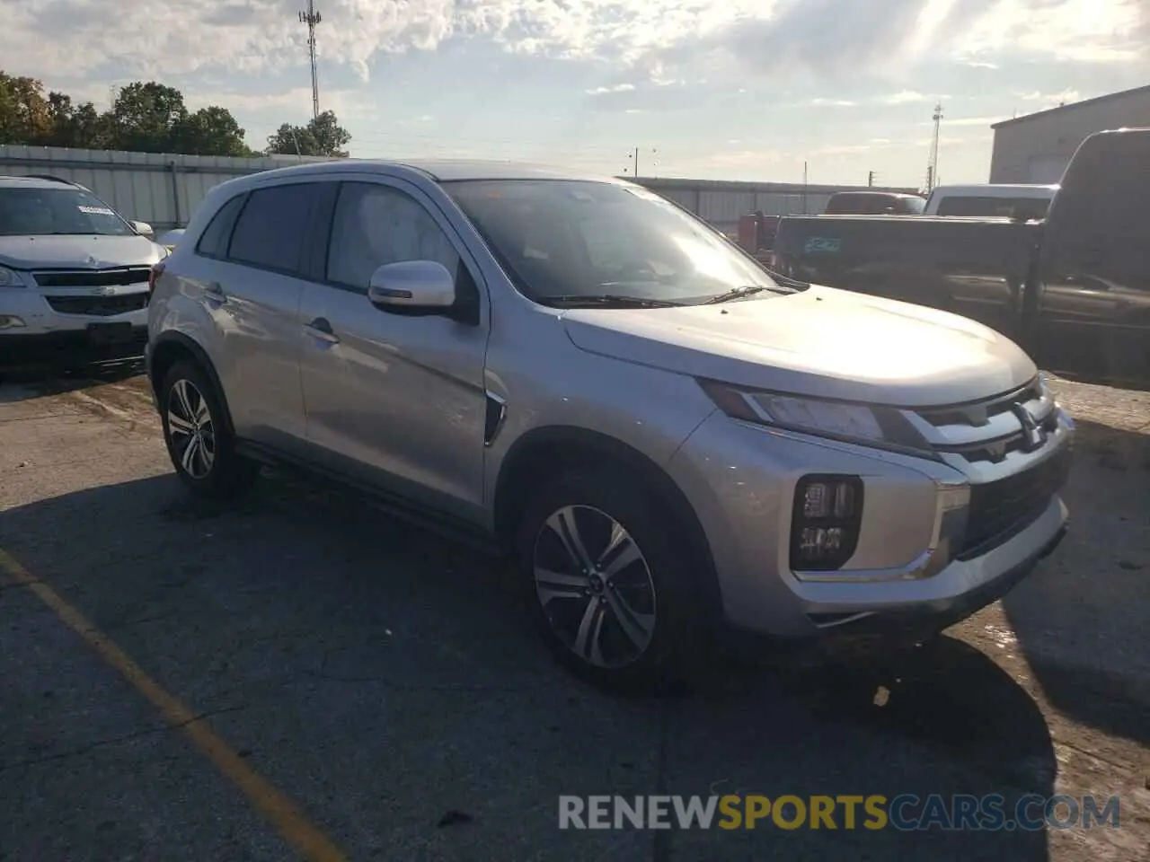 4 Photograph of a damaged car JA4APVAU2MU017809 MITSUBISHI OUTLANDER 2021