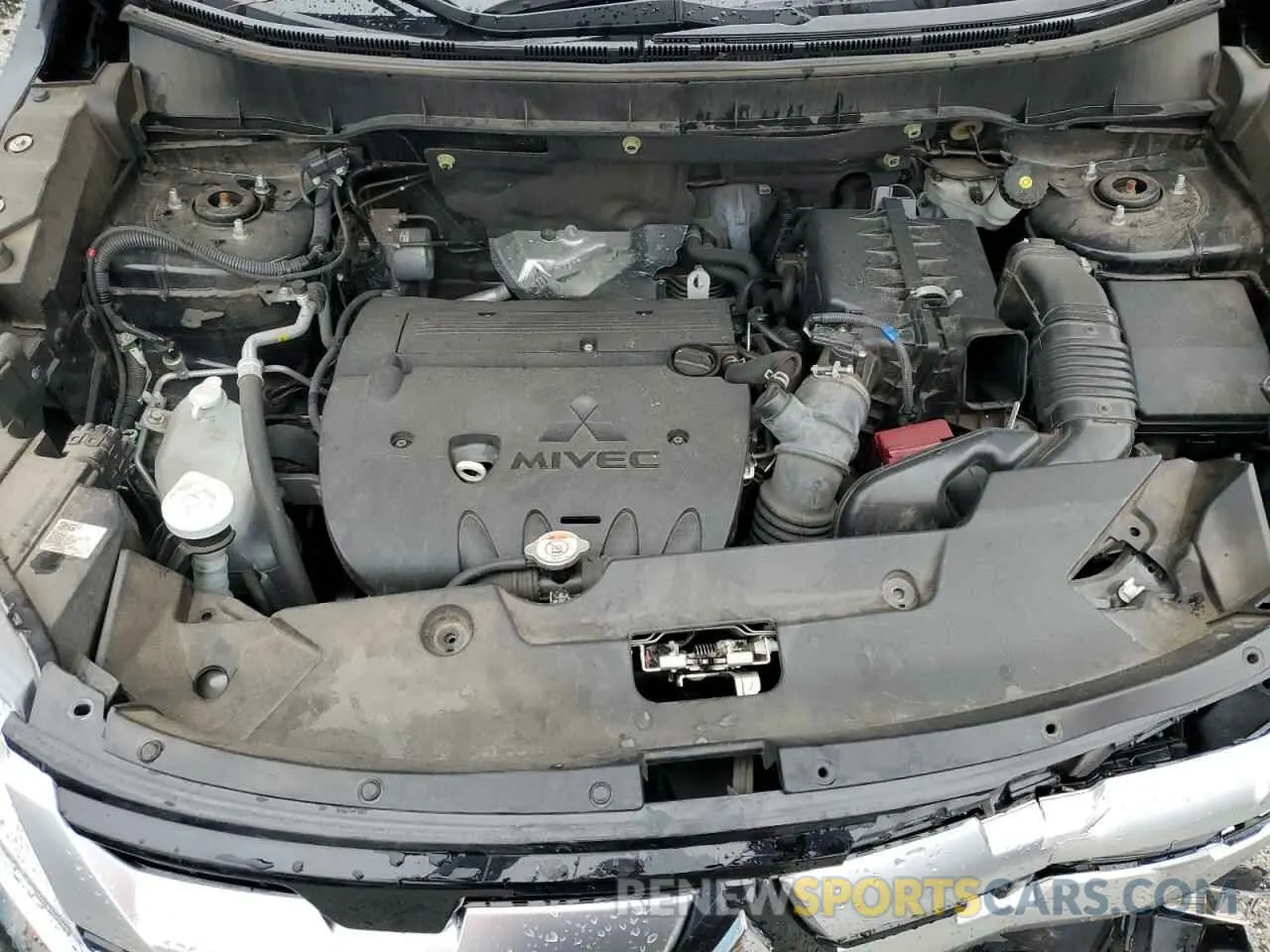 12 Photograph of a damaged car JA4APVAU6MU013245 MITSUBISHI OUTLANDER 2021
