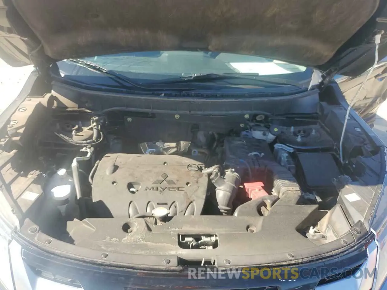 12 Photograph of a damaged car JA4APVAU6MU015769 MITSUBISHI OUTLANDER 2021