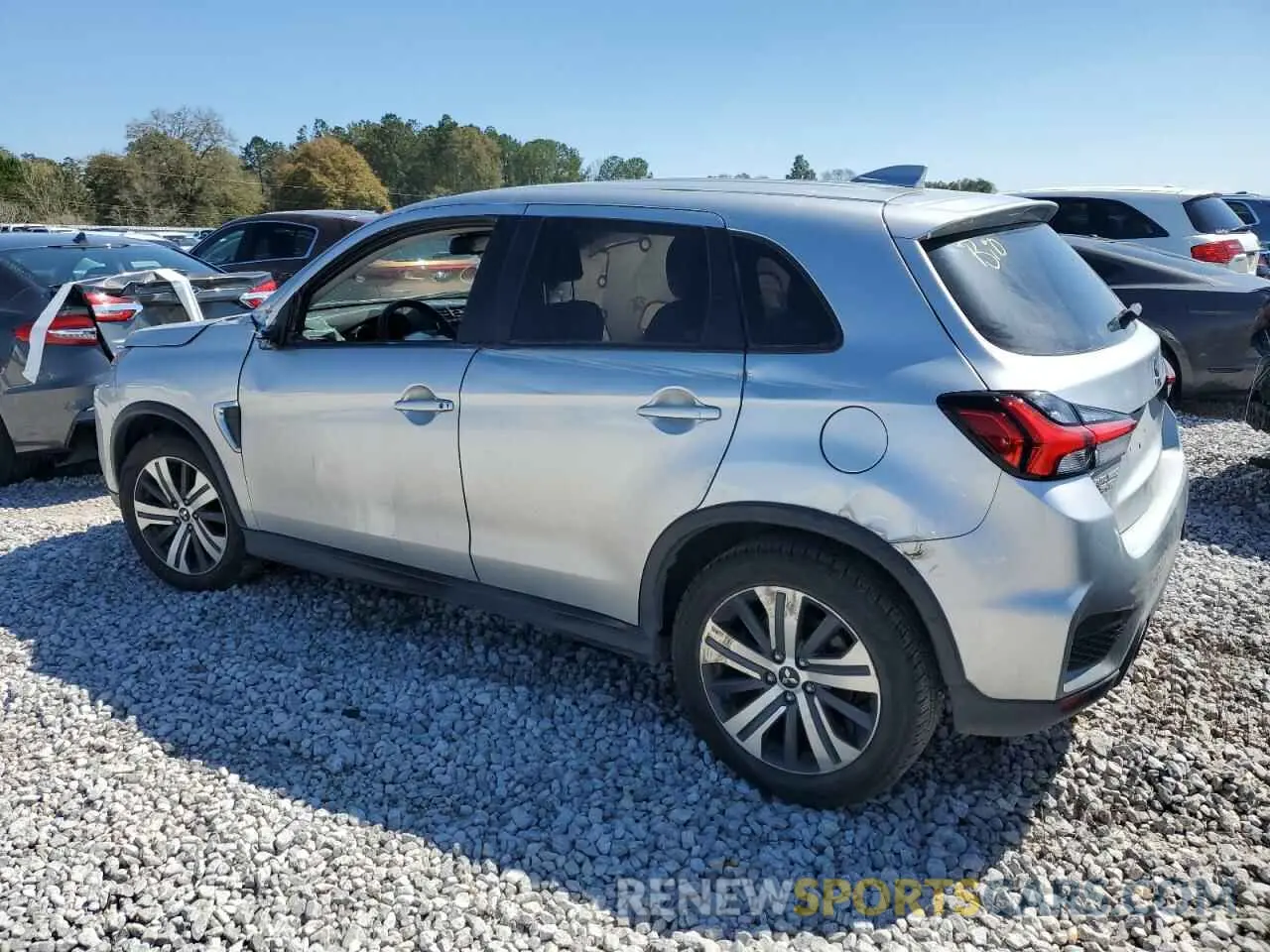 2 Photograph of a damaged car JA4APVAU6MU019482 MITSUBISHI OUTLANDER 2021