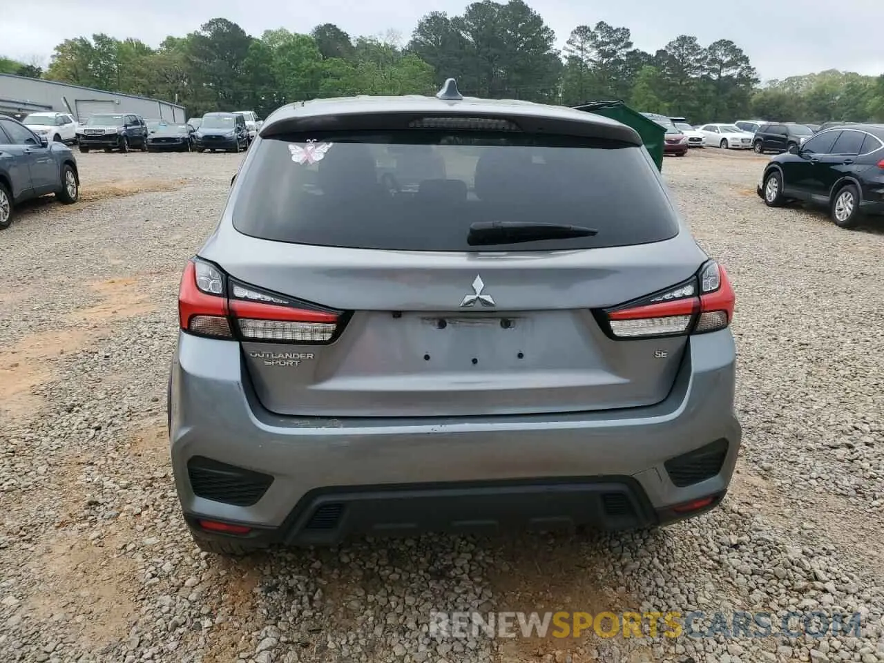 6 Photograph of a damaged car JA4APVAU9MU011537 MITSUBISHI OUTLANDER 2021